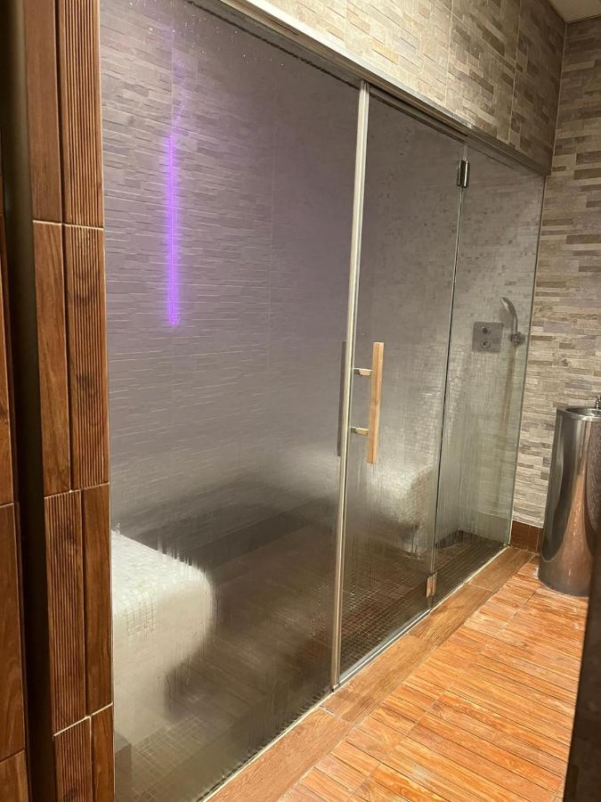 Luxury Apartment Dunapest With Spa And Pool Budapešť Exteriér fotografie